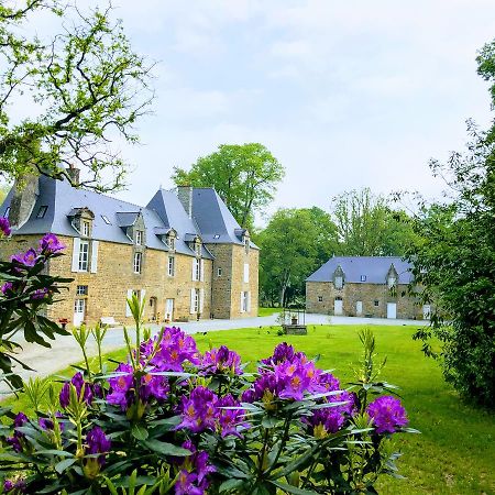 Chambres D'Hotes Chateau De La Croix Chemin Saint-Leger-des-Pres Bagian luar foto