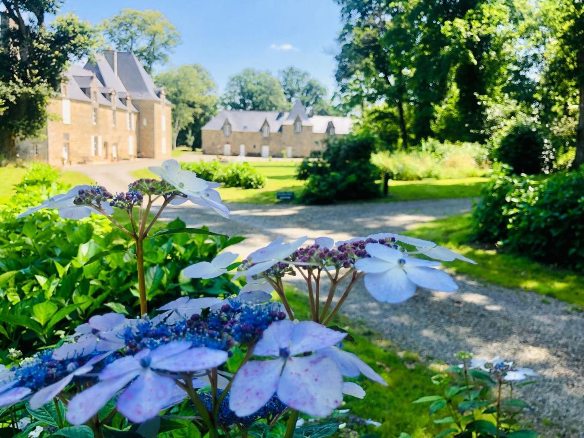 Chambres D'Hotes Chateau De La Croix Chemin Saint-Leger-des-Pres Bagian luar foto
