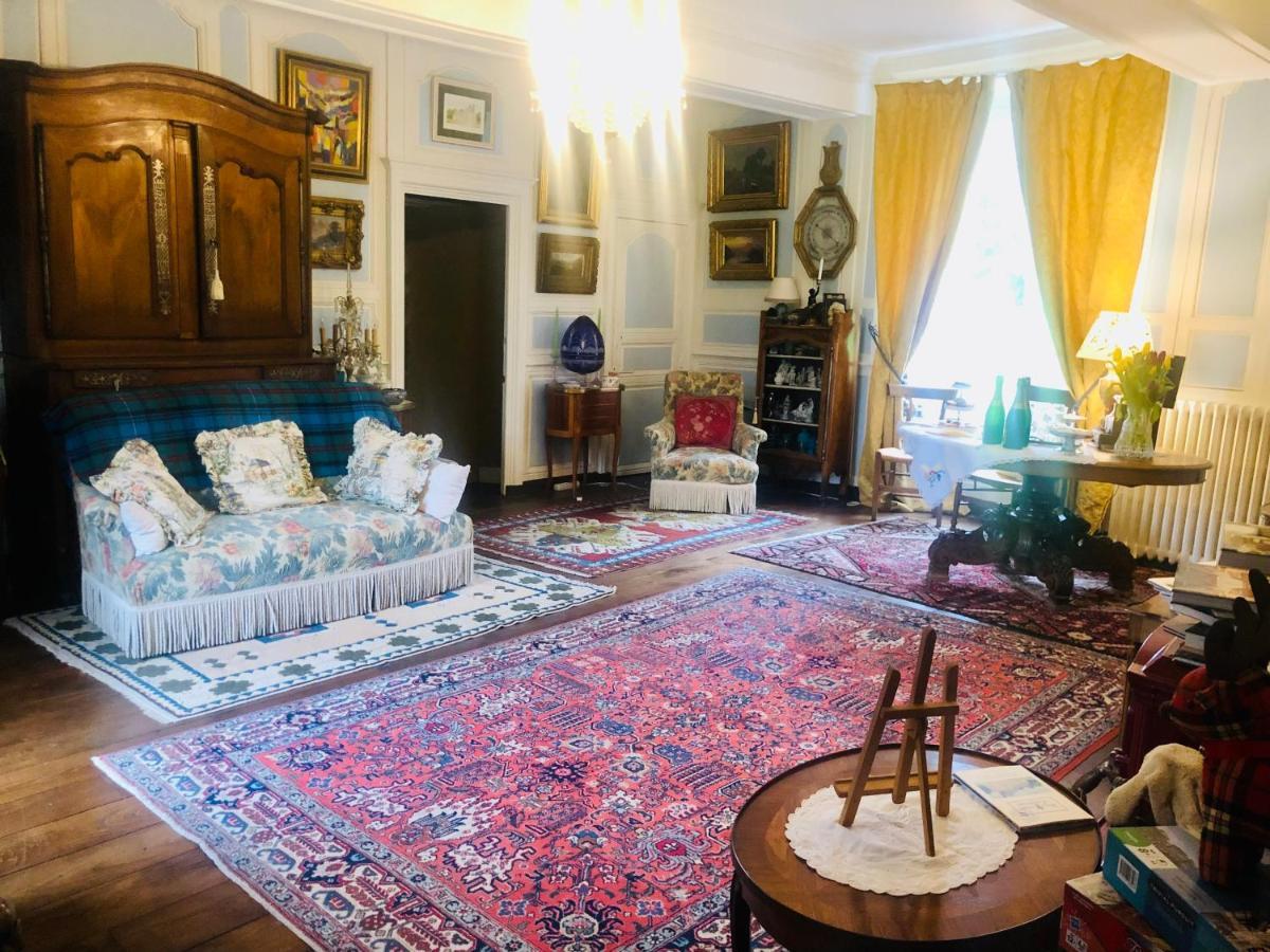 Chambres D'Hotes Chateau De La Croix Chemin Saint-Leger-des-Pres Bagian luar foto
